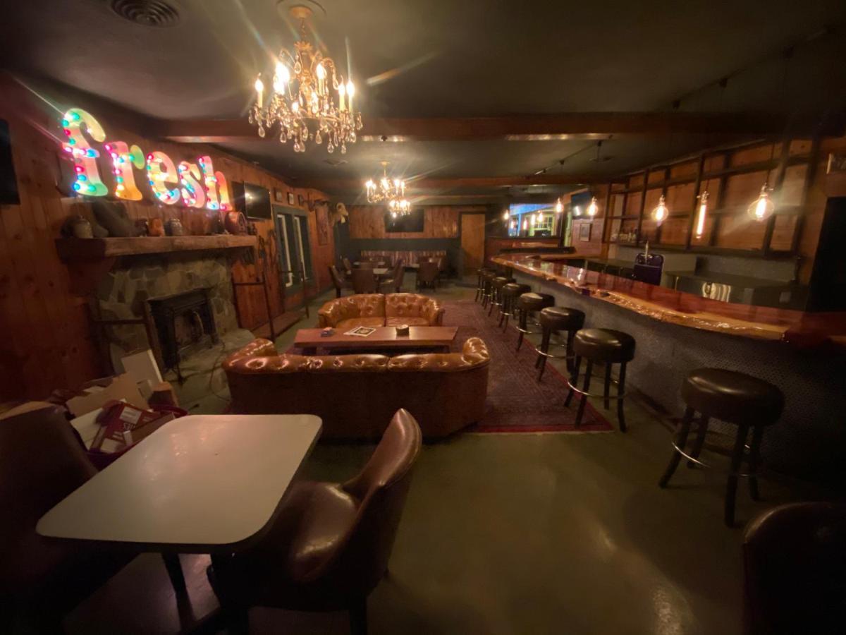 Hunter'S Hot Springs Resort レイク・ビュー エクステリア 写真
