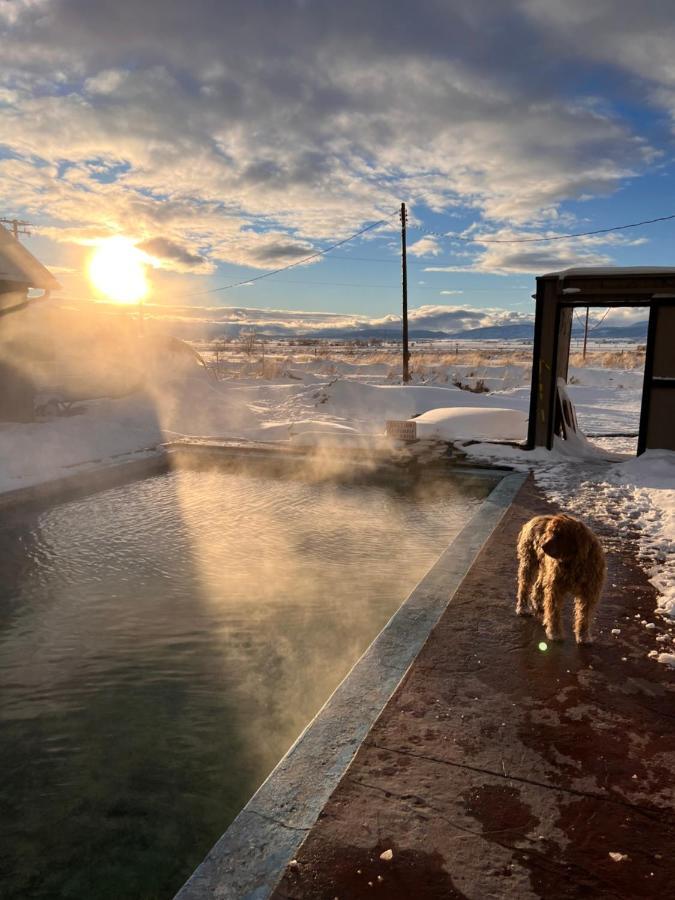 Hunter'S Hot Springs Resort レイク・ビュー エクステリア 写真